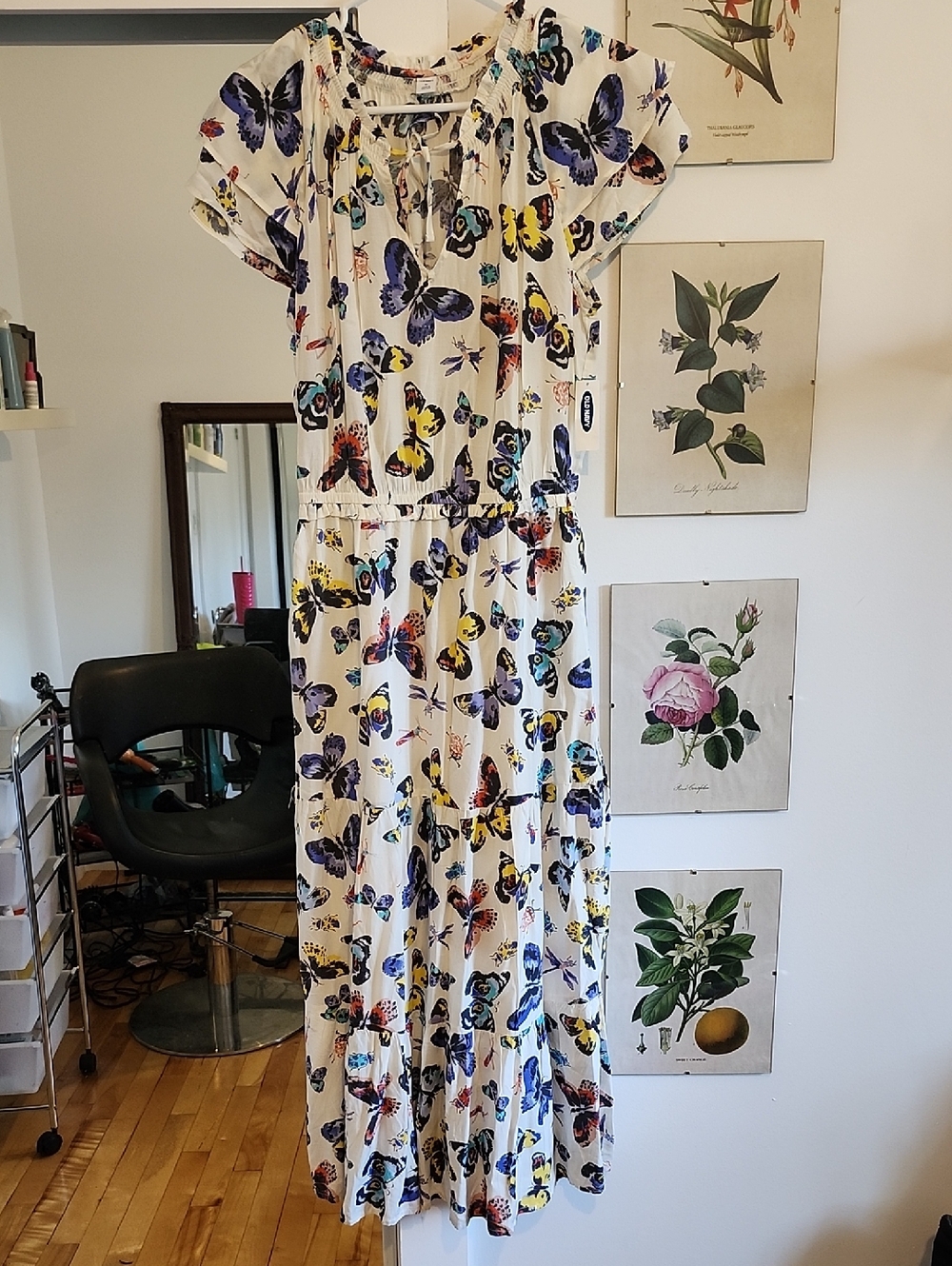 Old Navy White Maxi Dress with Multicolor Butterfly Print Size M